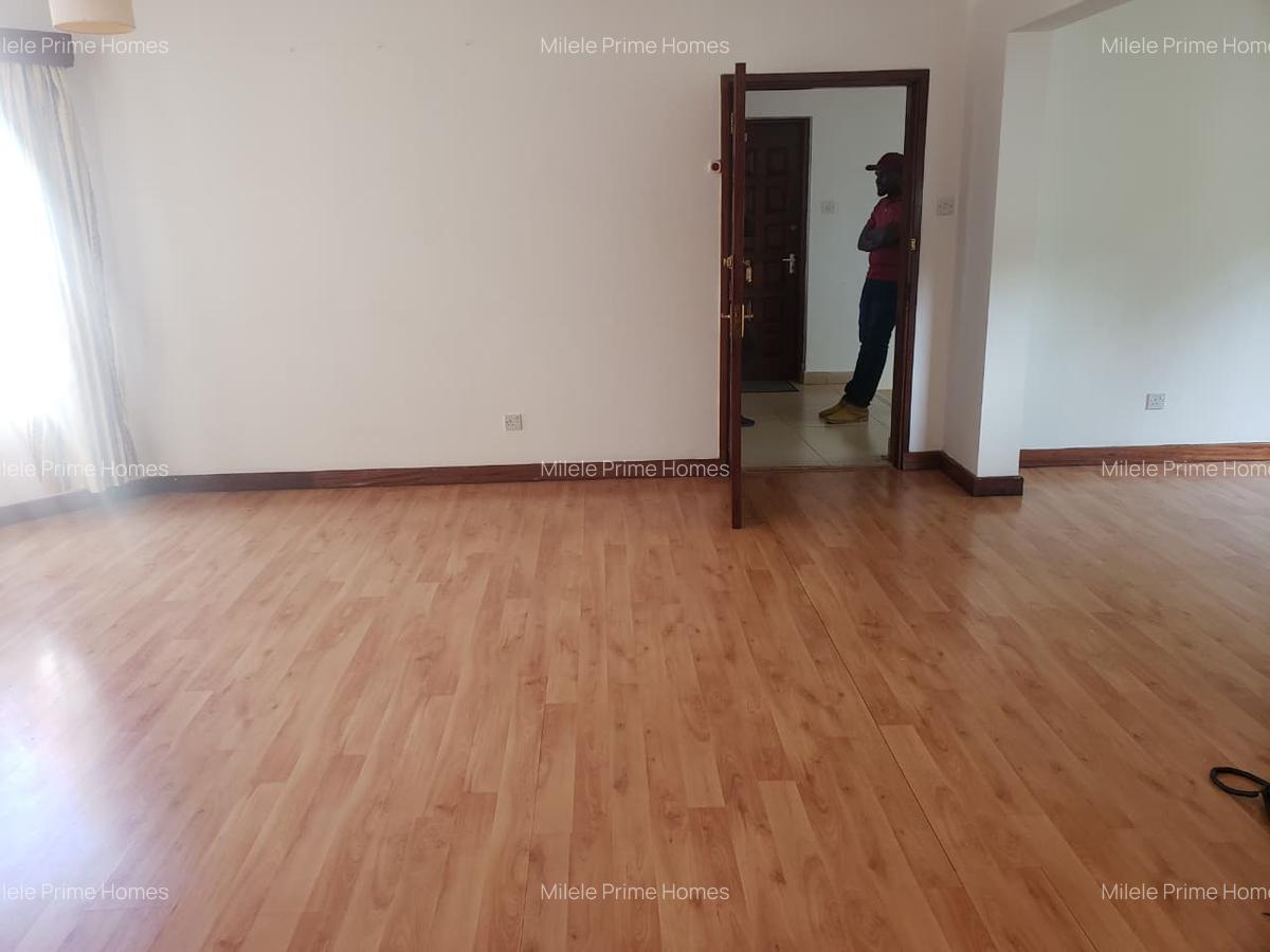 Serviced 3 Bed Apartment with En Suite in Spring Valley - 3