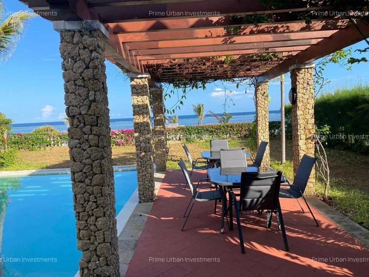 3 Bed Townhouse with En Suite at Kikambala Beach - 20