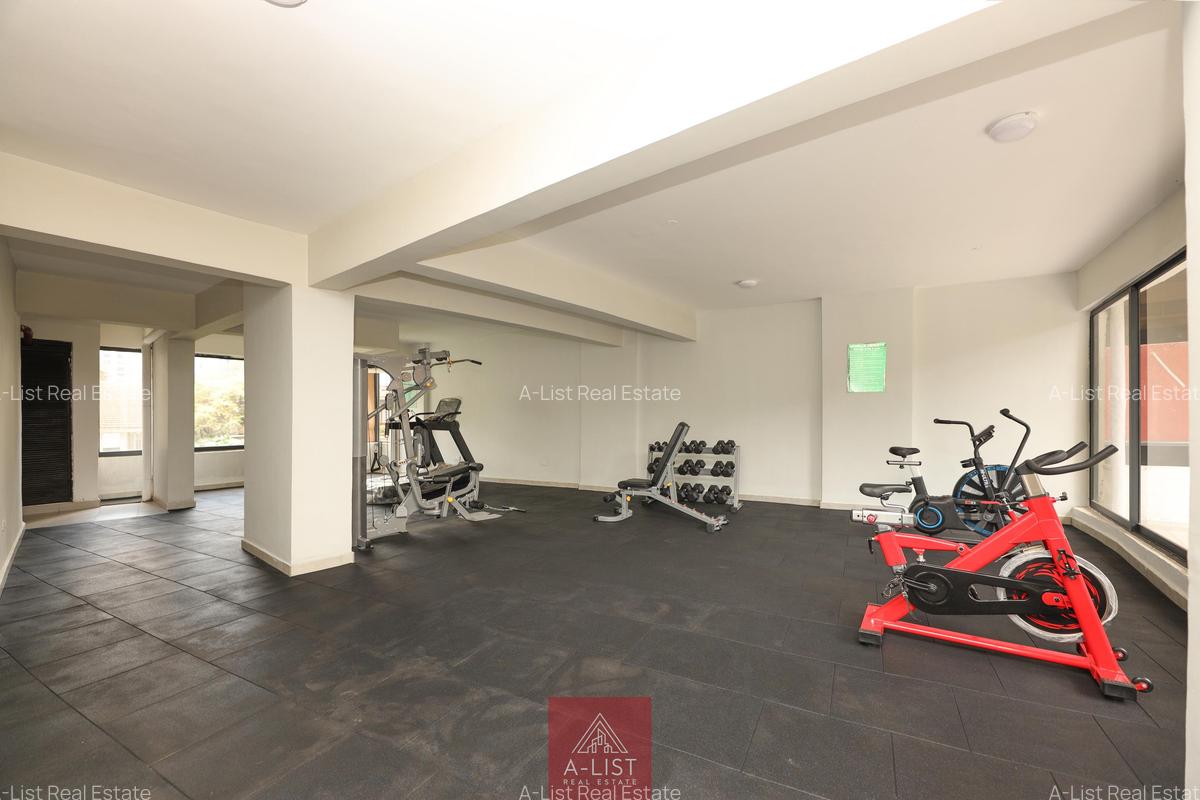 2 Bed Apartment with En Suite at Marcus Garvey Road - 15