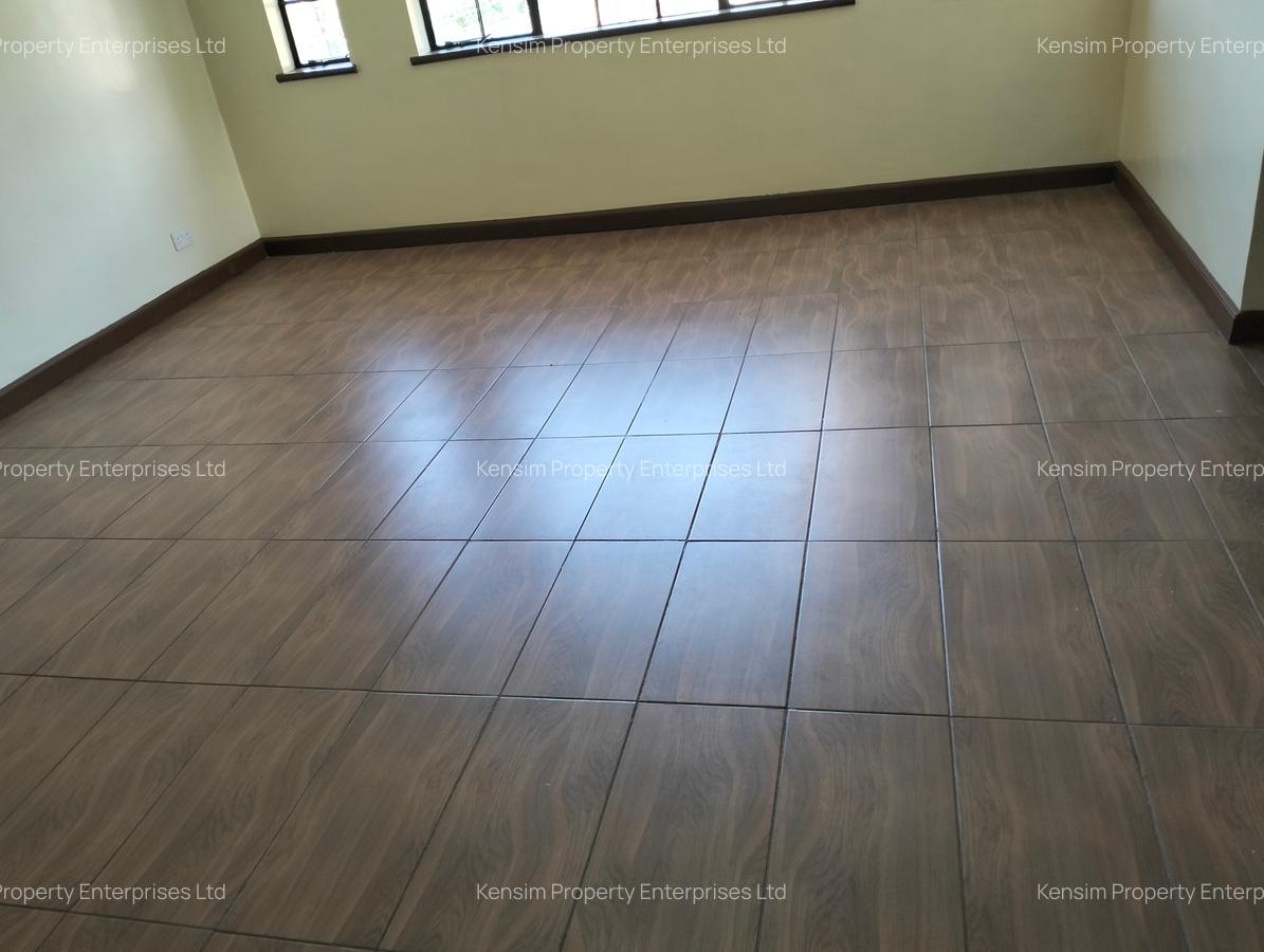 5 Bed Townhouse with En Suite in Lavington - 13