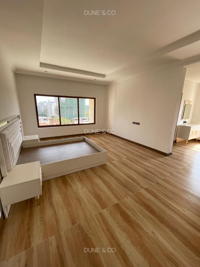 Serviced 3 Bed Apartment with En Suite in Kileleshwa - 14
