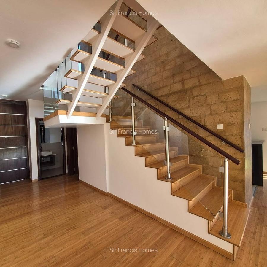4 Bed Townhouse with En Suite at Garden Estate - 7