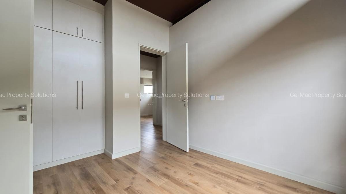4 Bed House with En Suite in Kiambu Road - 10