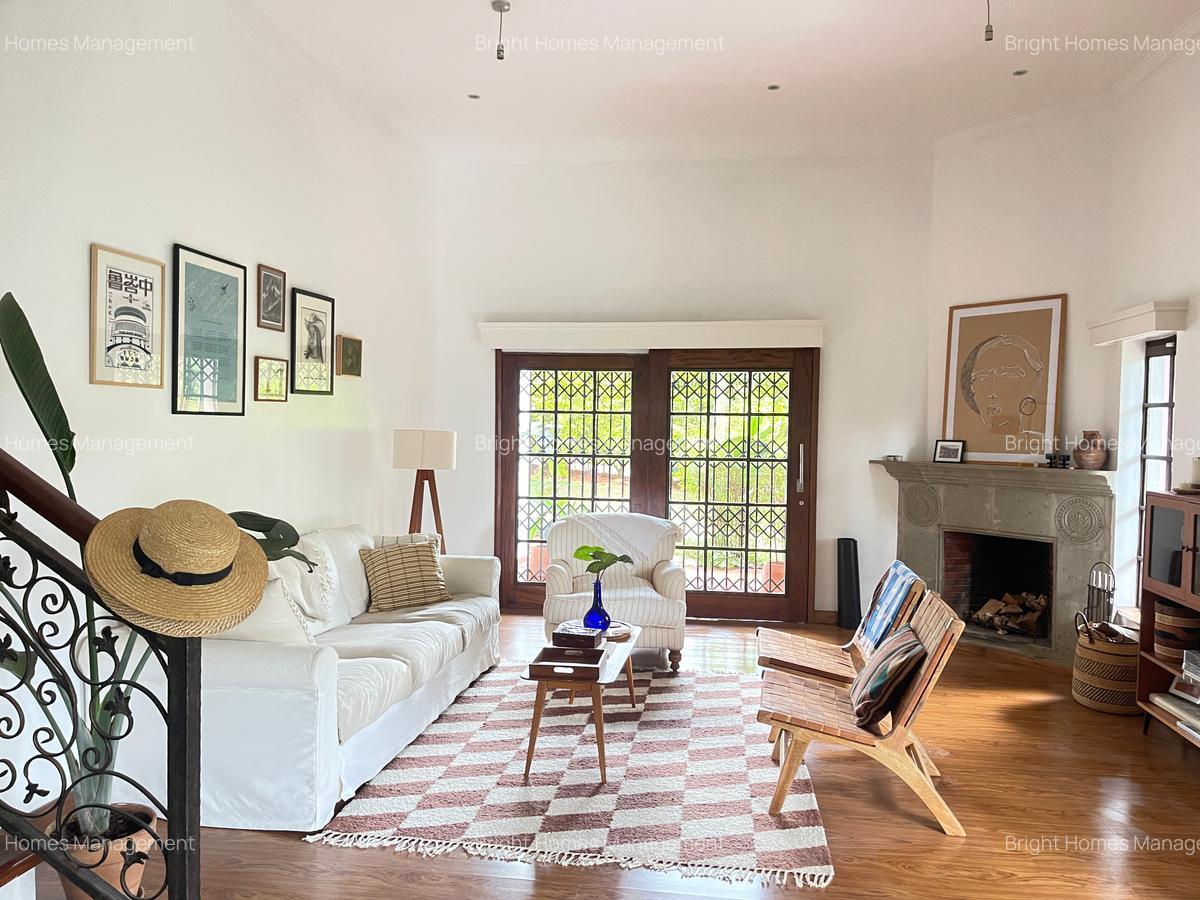 4 Bed Apartment with En Suite in Spring Valley - 3