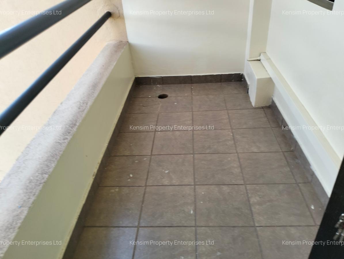 5 Bed Townhouse with En Suite in Lavington - 15