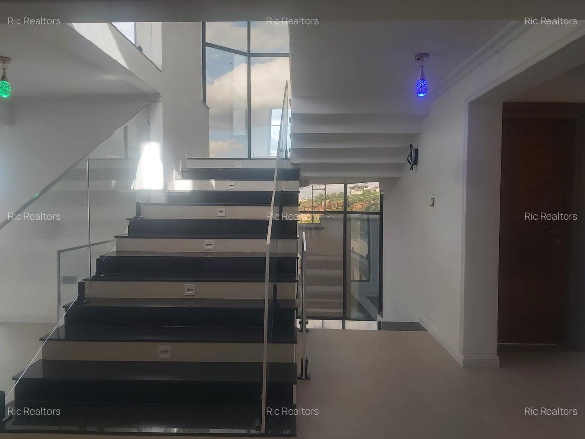 5 Bed House with En Suite at Thika Road - 13