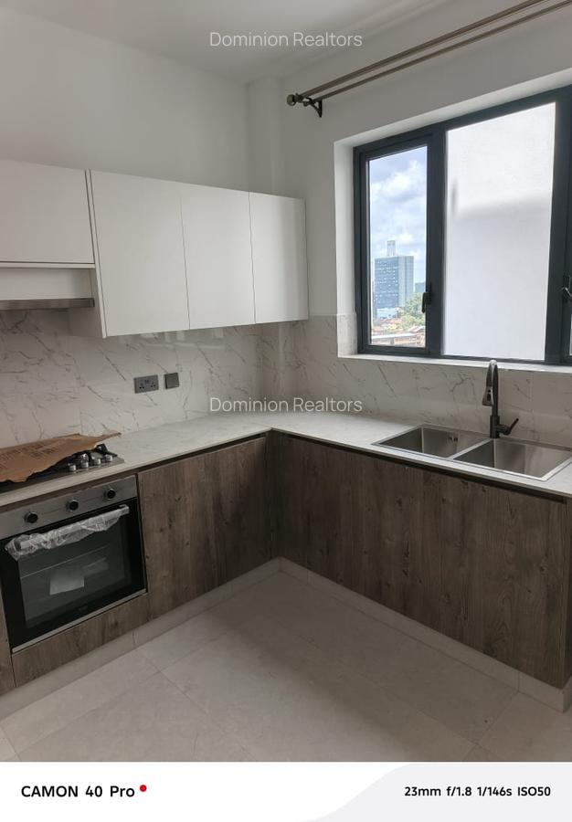 3 Bed Apartment with En Suite in Westlands Area - 2