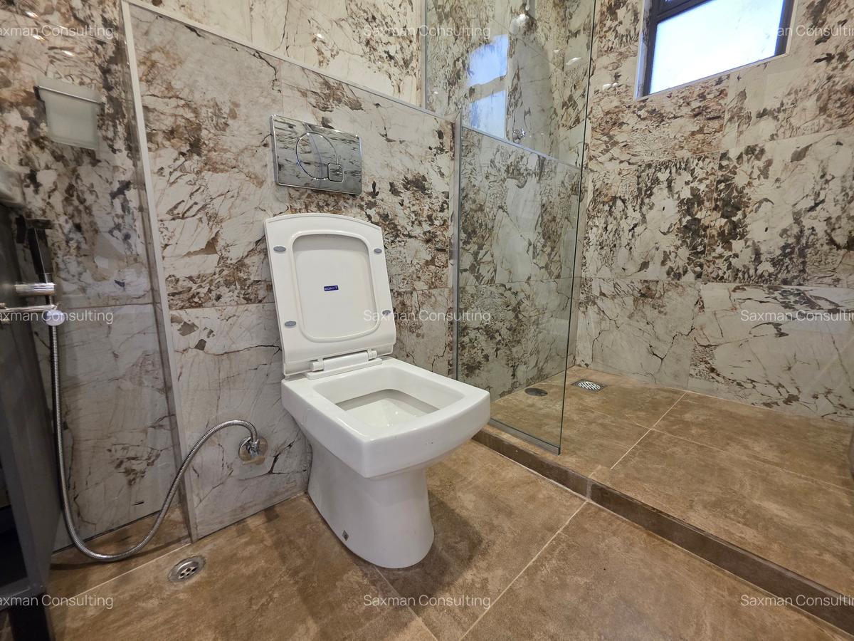 1 Bed Apartment with En Suite in Westlands Area - 17