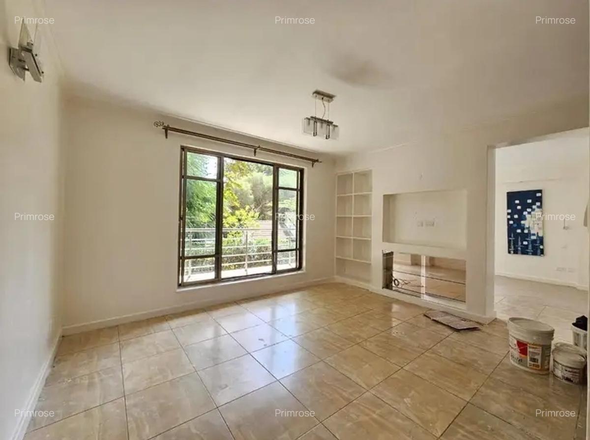 1 Bed Apartment in Lavington - 7