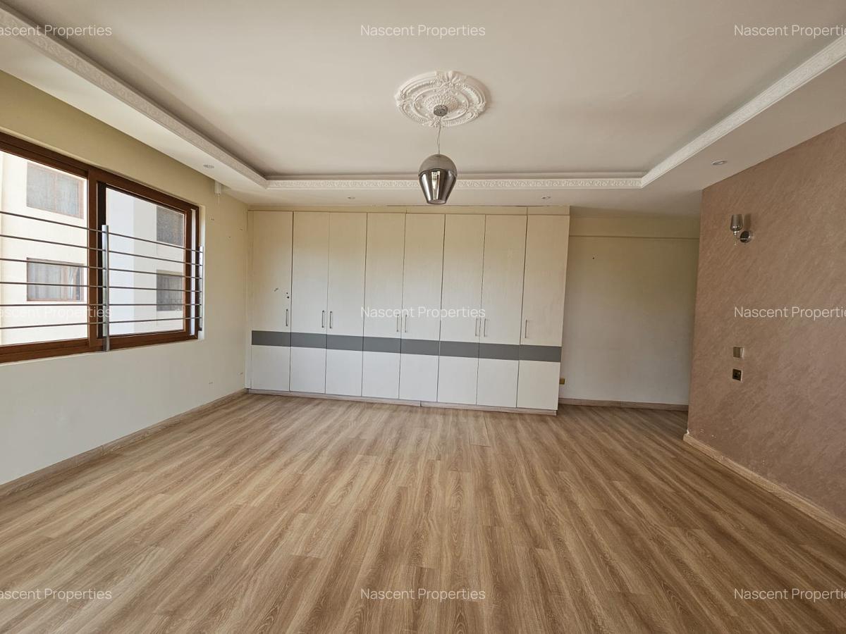 3 Bed Apartment with En Suite in Kileleshwa - 2