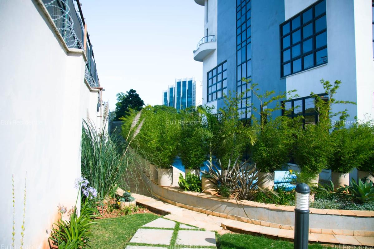 2 Bed Apartment with En Suite at Muthangari Drive - 19