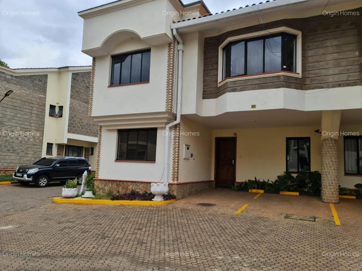 4 Bed Townhouse with En Suite at Westlands - 2