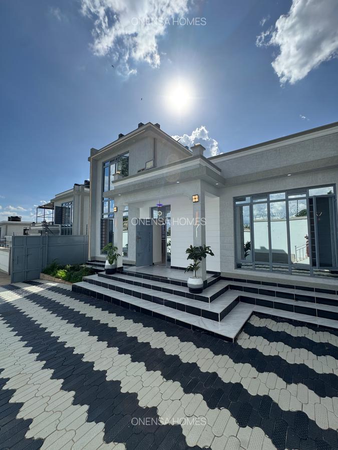 3 Bed House with En Suite in Eastern ByPass - 18