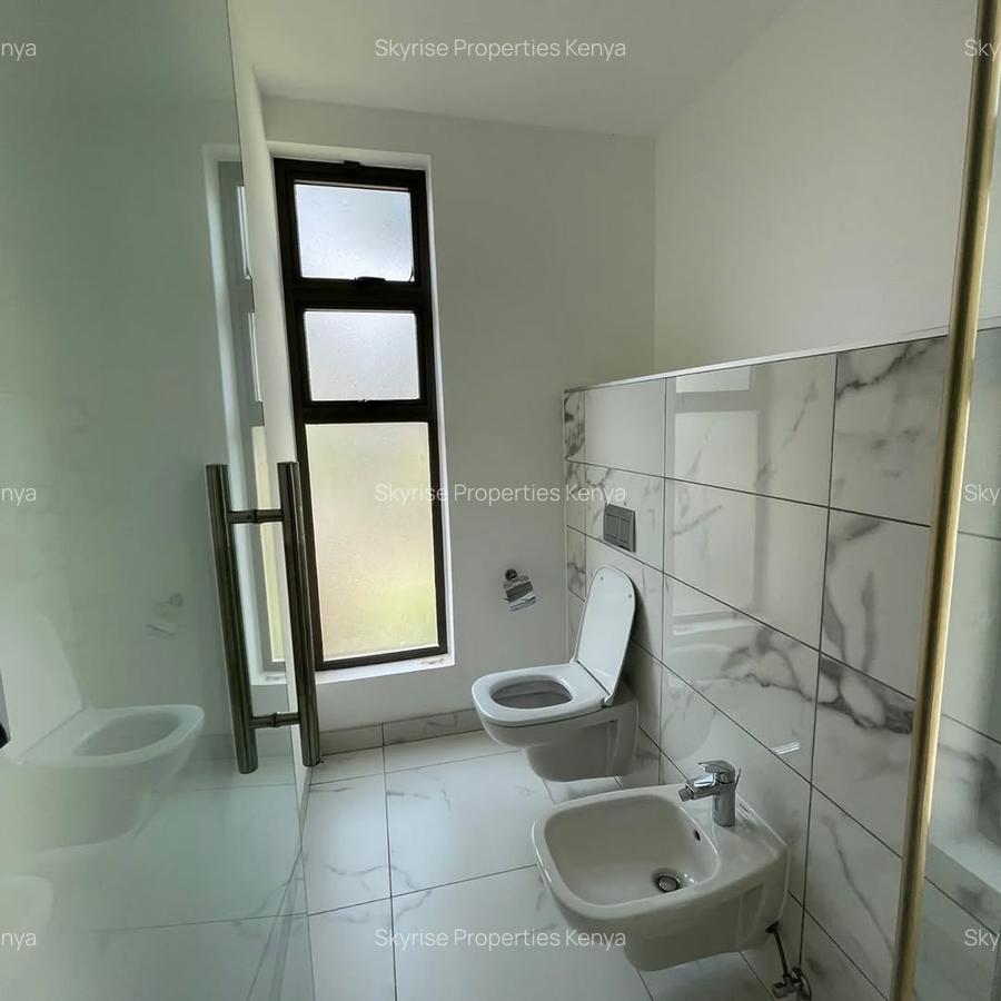 5 Bed Villa with En Suite in Karen - 10