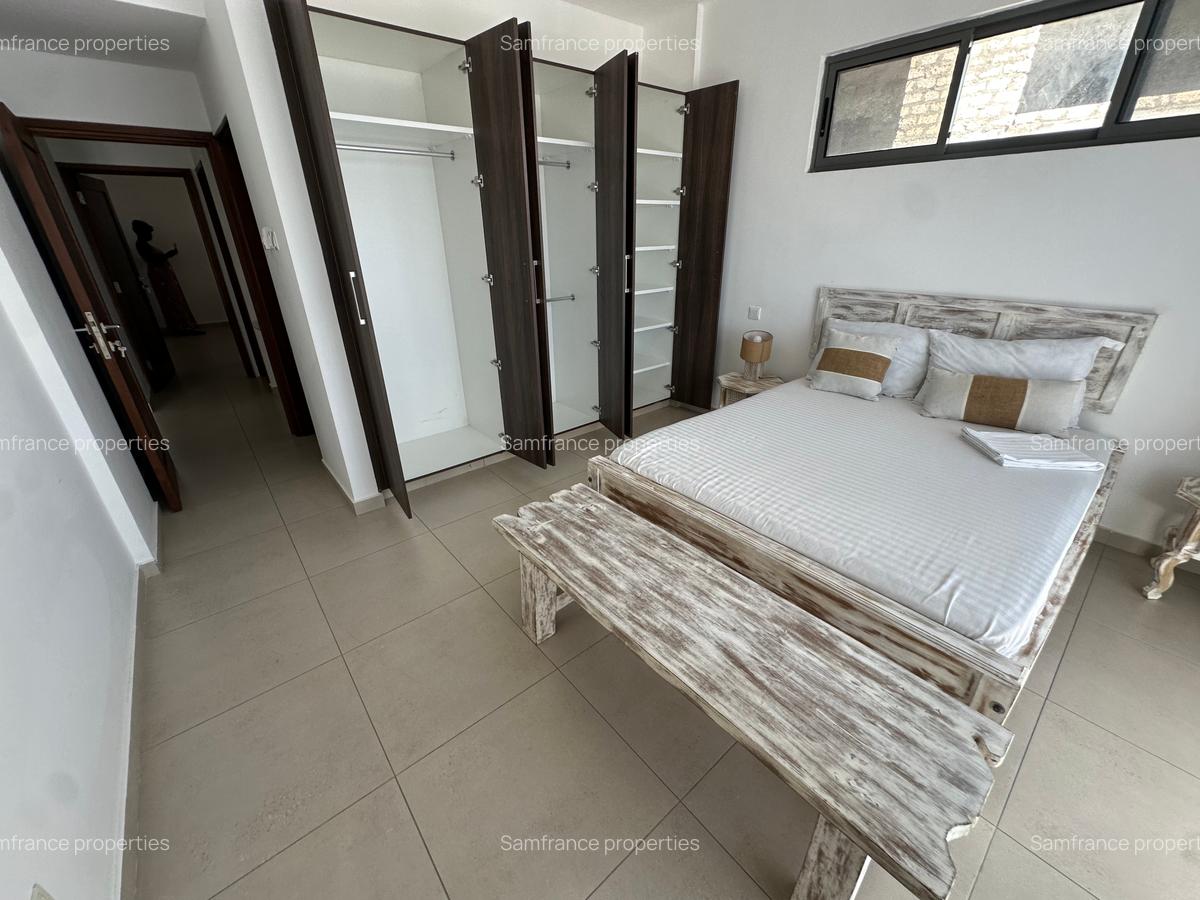 3 Bed Apartment with En Suite at Go Khart - 11