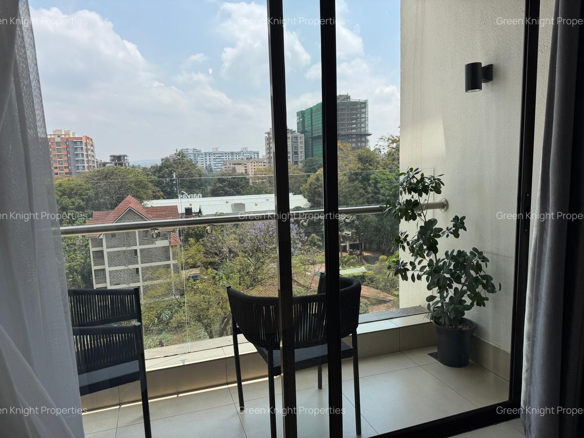 Serviced 1 Bed Apartment with En Suite in Lavington - 12