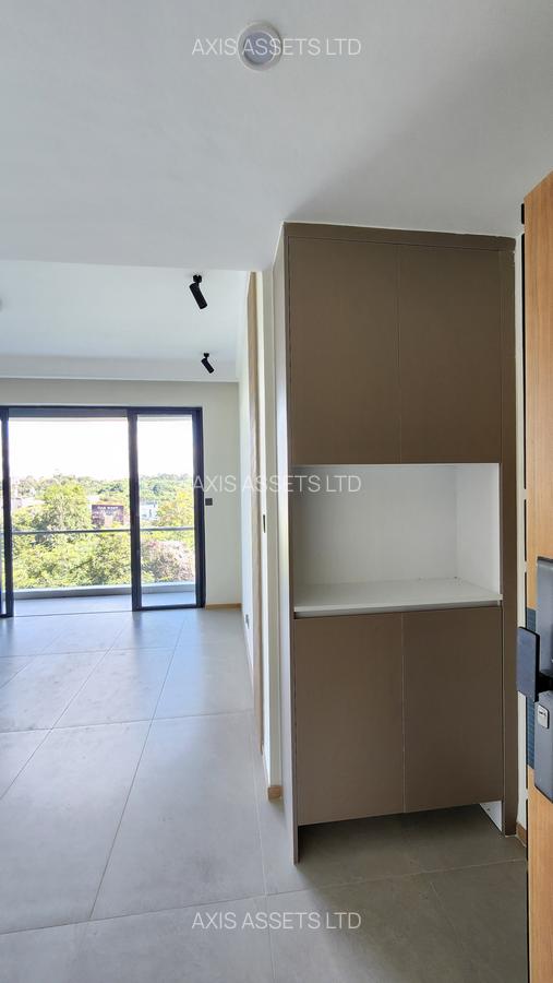 2 Bed Apartment with En Suite at Ring Road Westlands - 6