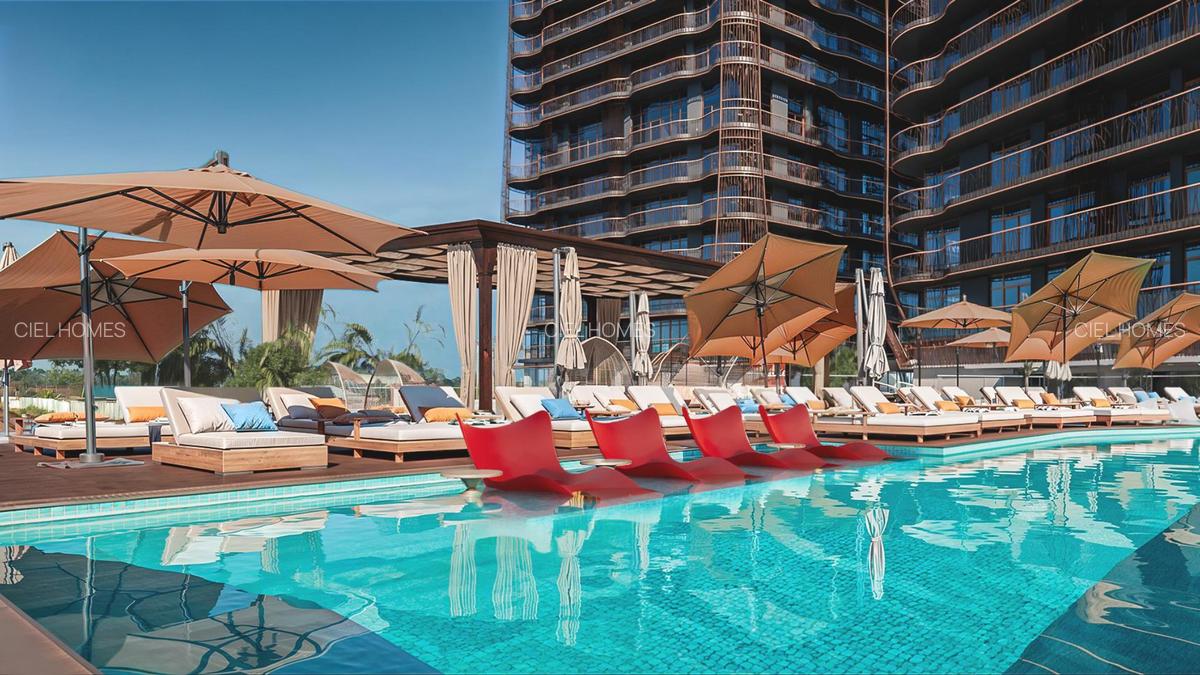 Studio Apartment with Swimming Pool in Tatu City - 4