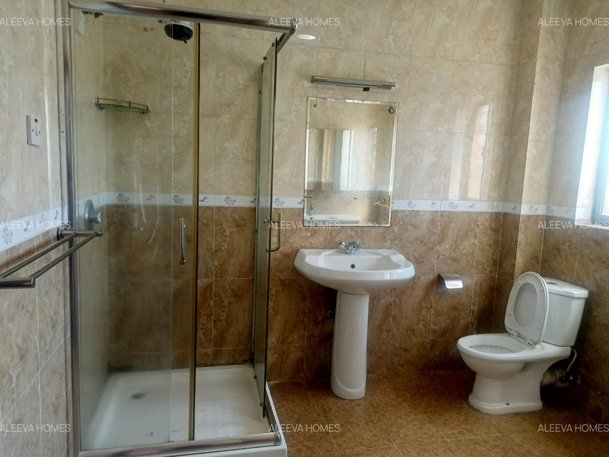 3 Bed Apartment with En Suite in Kileleshwa - 11