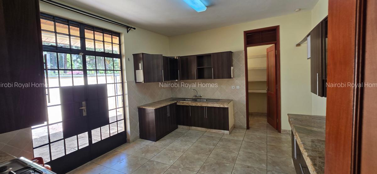 4 Bed House with En Suite at Runda Road - 20