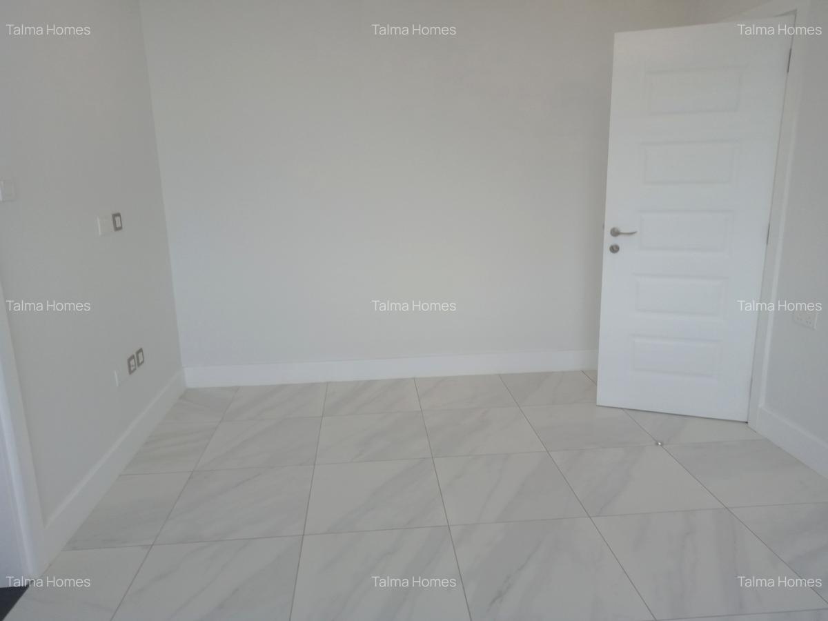 2 Bed Apartment with En Suite in Westlands Area - 4