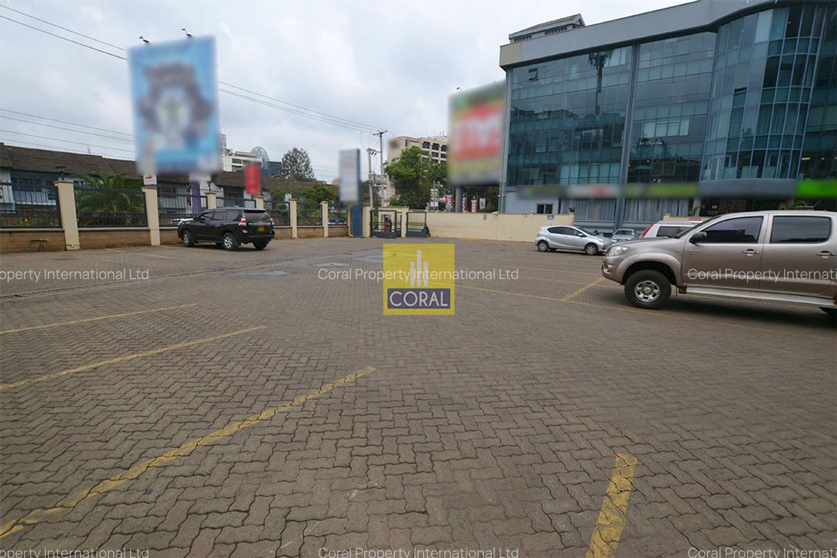 Office with Backup Generator in Westlands Area - 13