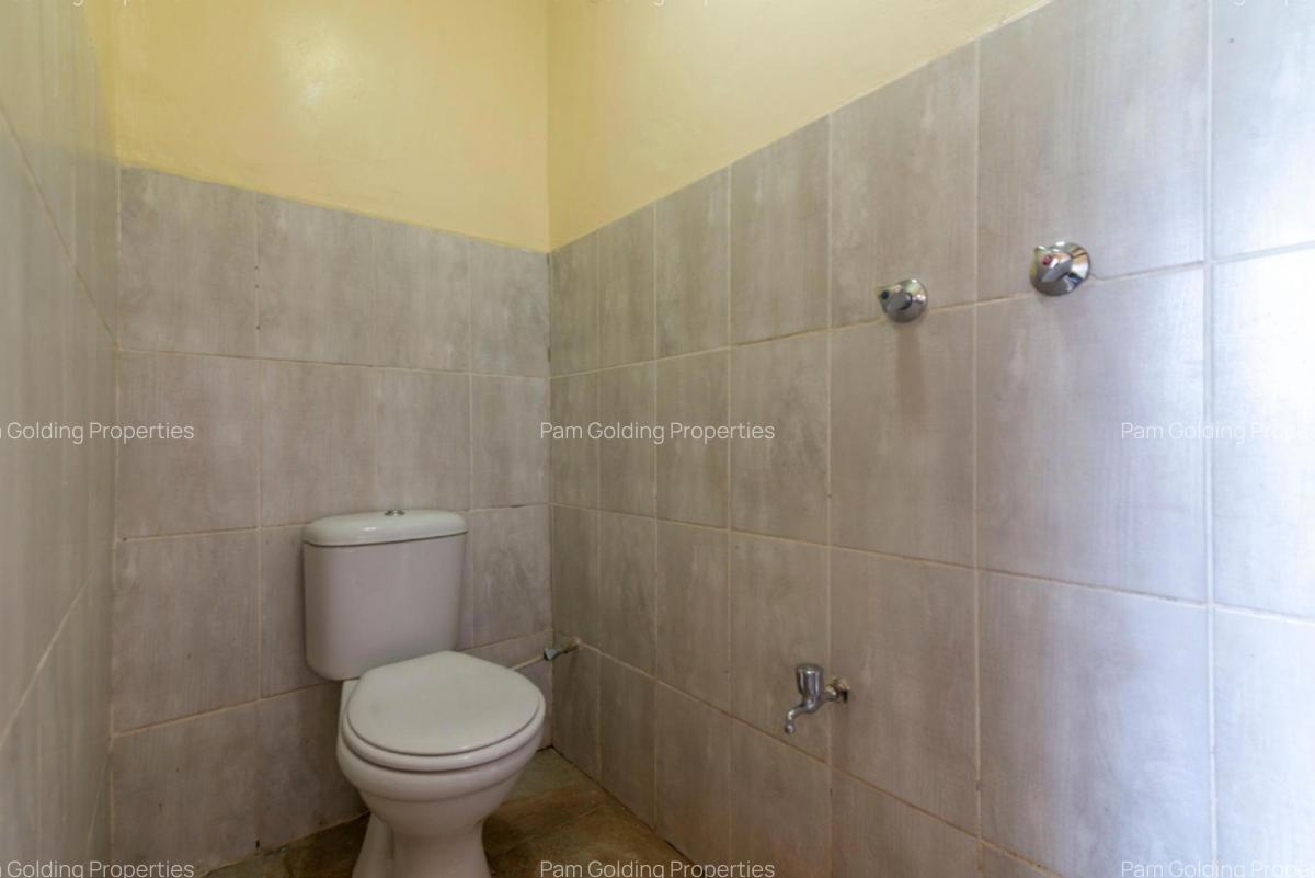 5 Bed House with En Suite in Karen - 10