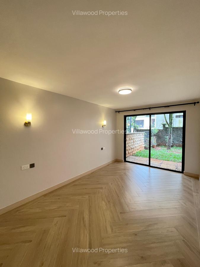 7 Bed Townhouse with En Suite in Lavington - 11