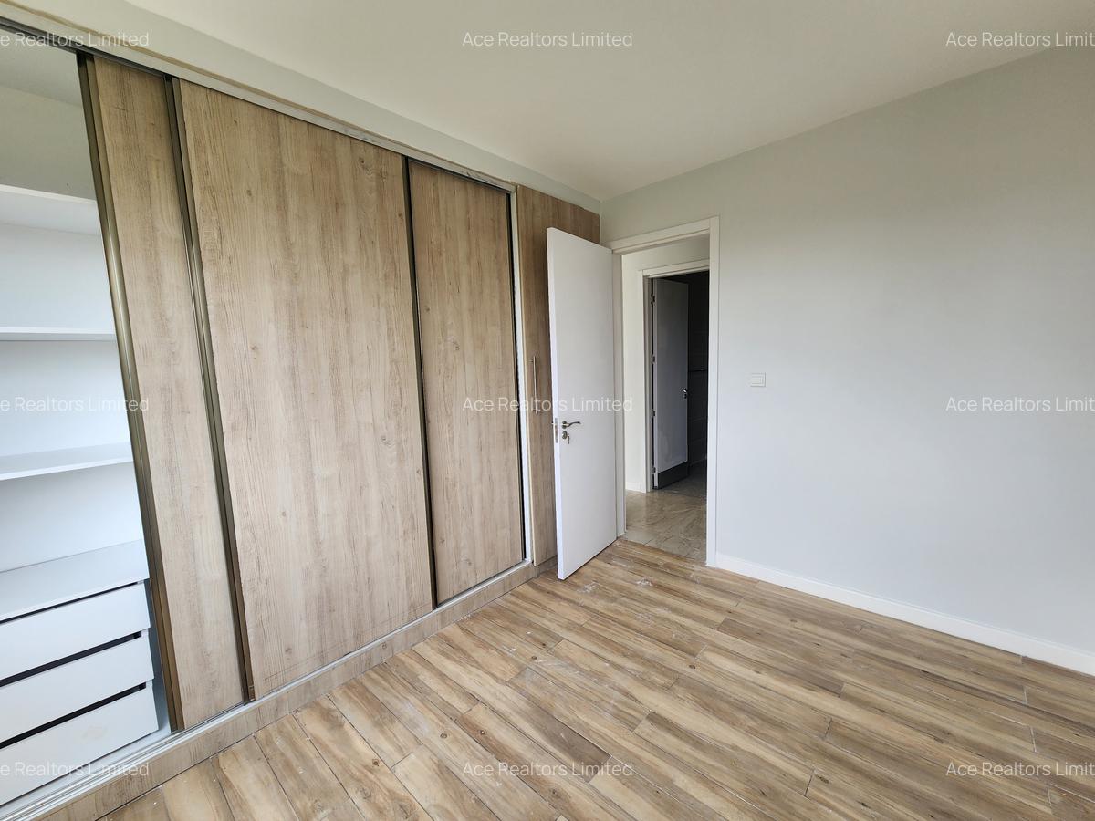 3 Bed Apartment with En Suite at Nyeri Road - 6