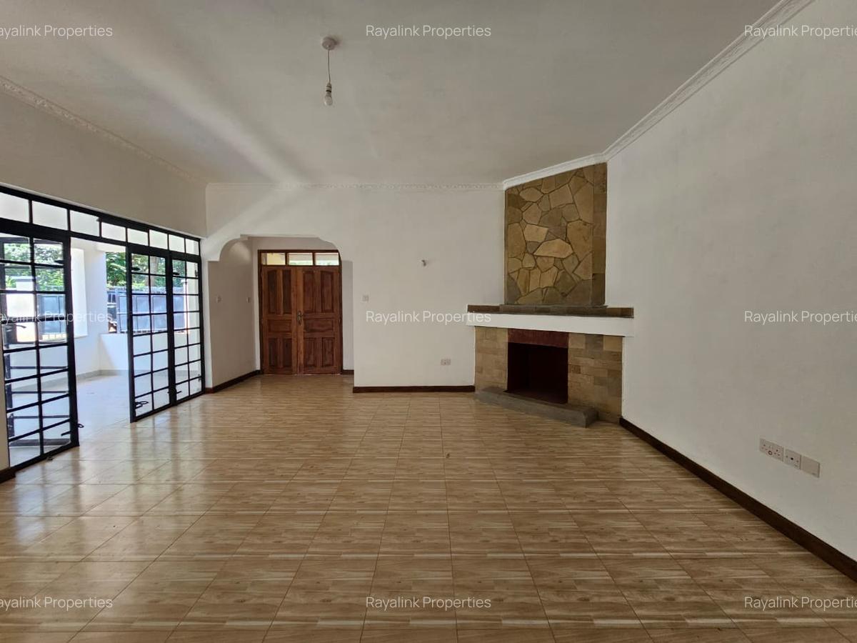 3 Bed House with En Suite at Karen - 2