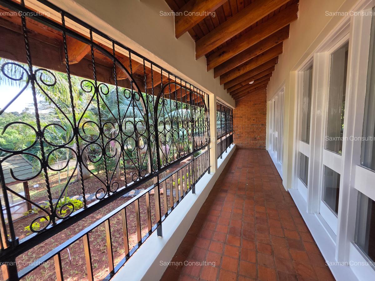 4 Bed House with En Suite in Runda - 15