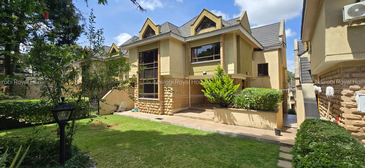 5 Bed Townhouse with En Suite at Convent Drive - 1