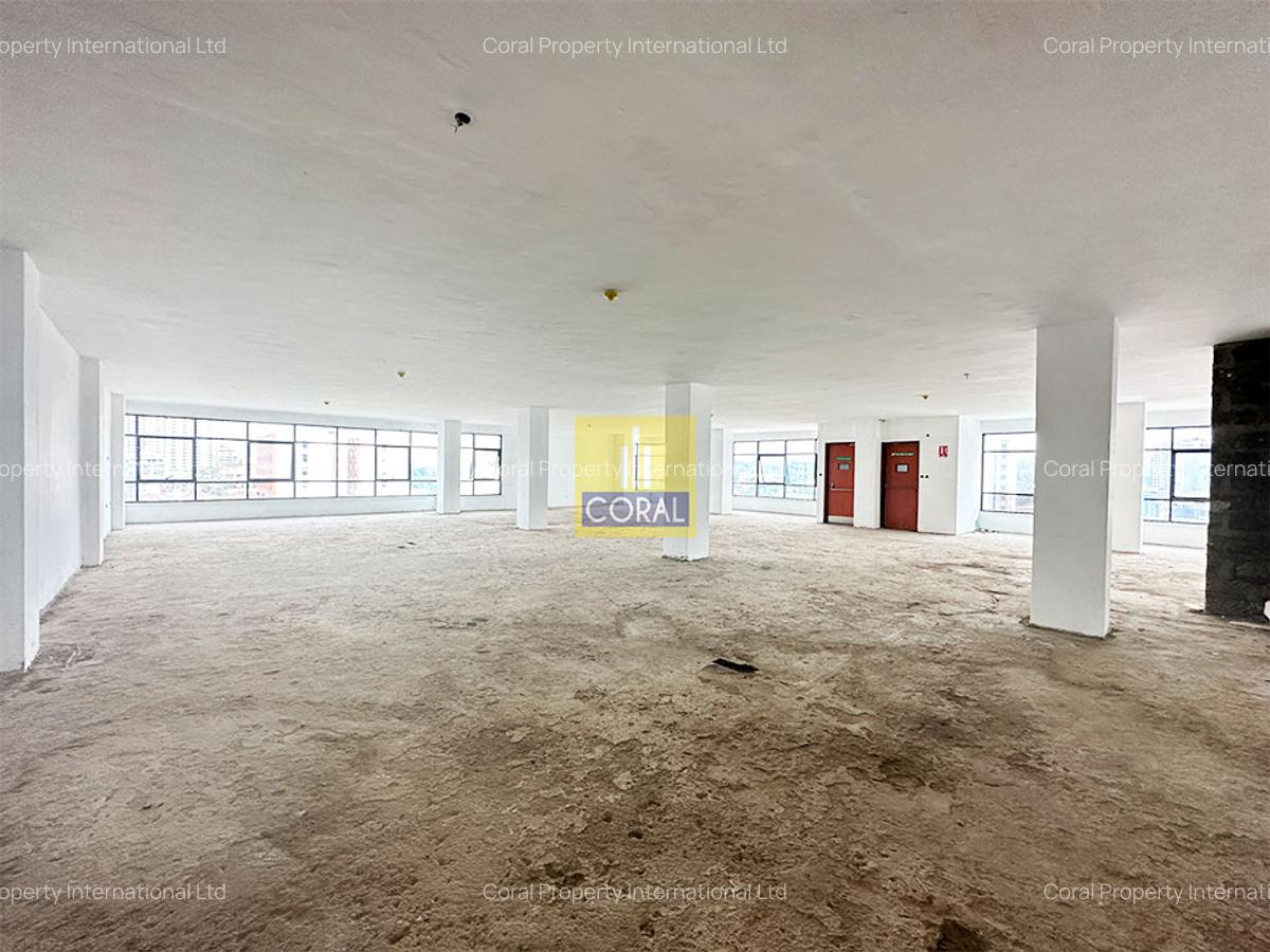 4,066.4 ft² Office in Westlands Area - 2