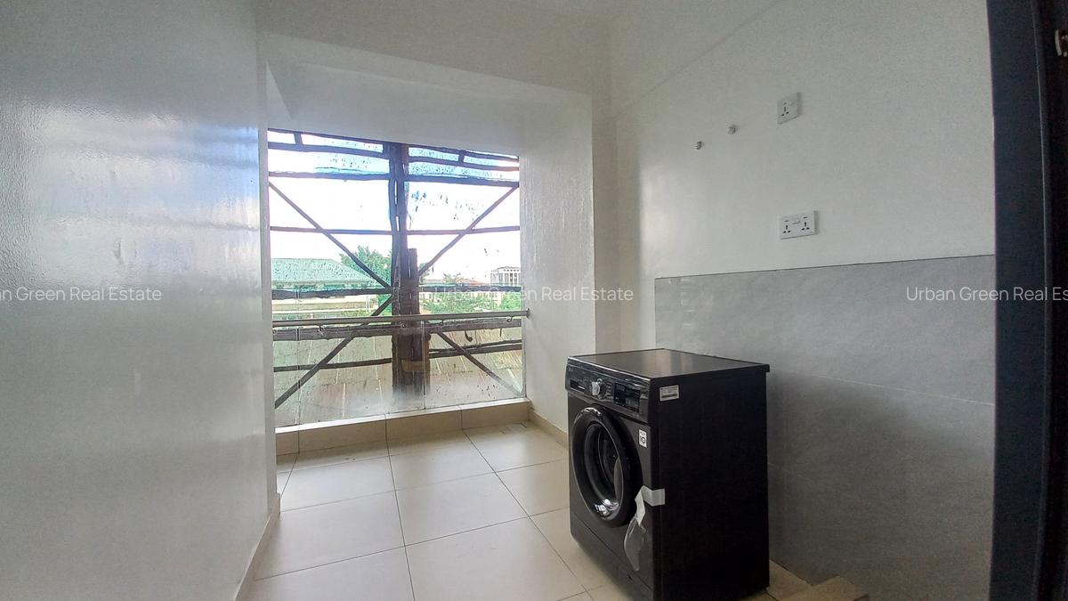 2 Bed Apartment with En Suite in Kilimani - 4