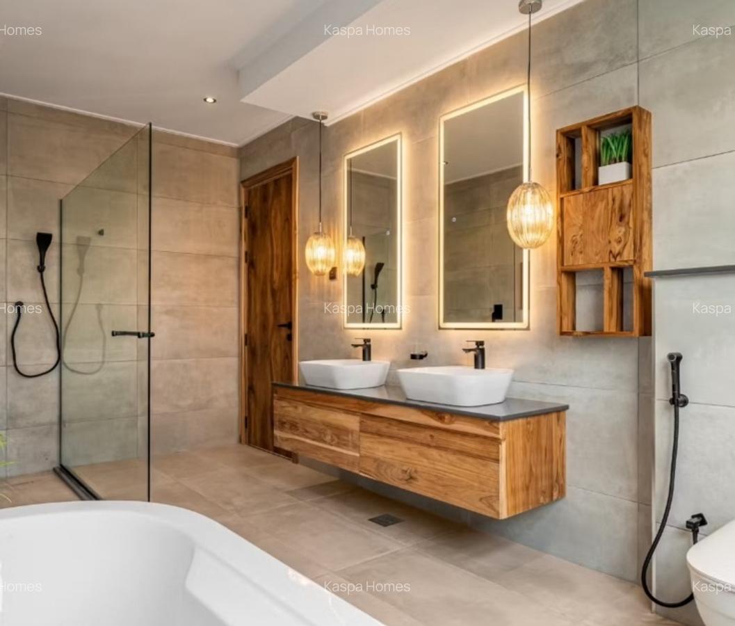 Serviced 4 Bed Apartment with En Suite in Westlands Area - 13