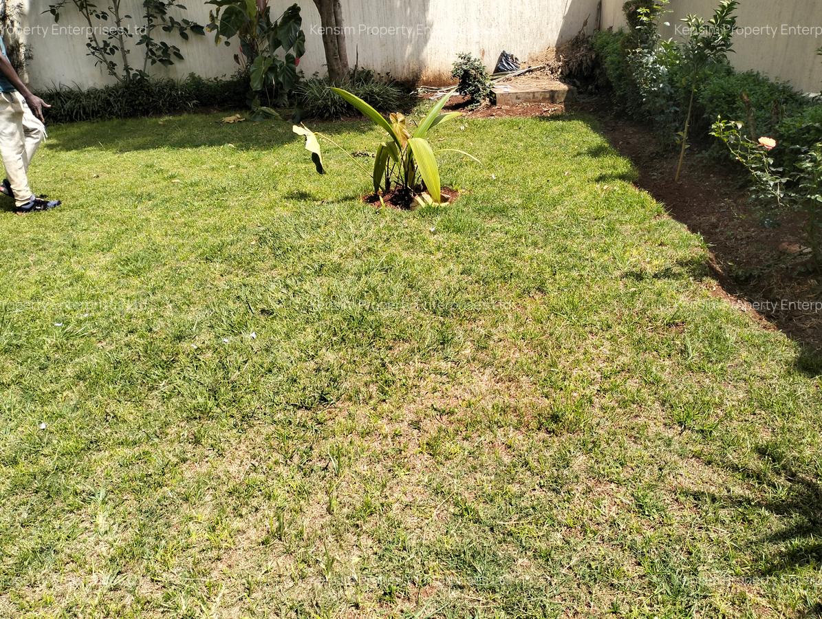 5 Bed Townhouse with En Suite in Lavington - 18