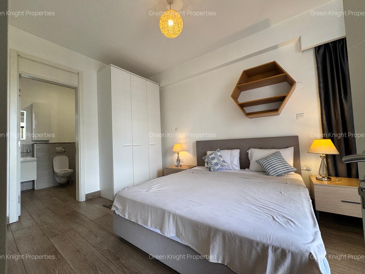 Serviced 2 Bed Apartment with En Suite in Westlands Area - 6