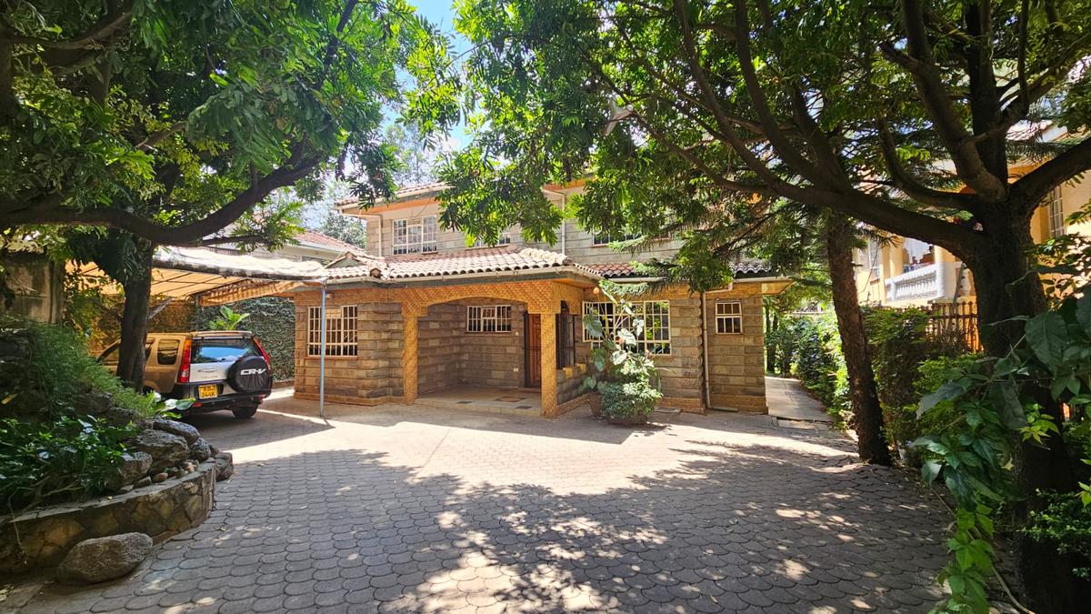 5 Bed Townhouse with En Suite at Kileleshwa - 1