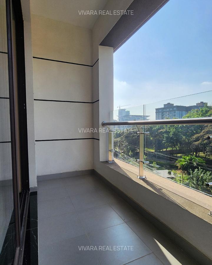 Serviced 3 Bed Apartment with En Suite in Riverside - 17