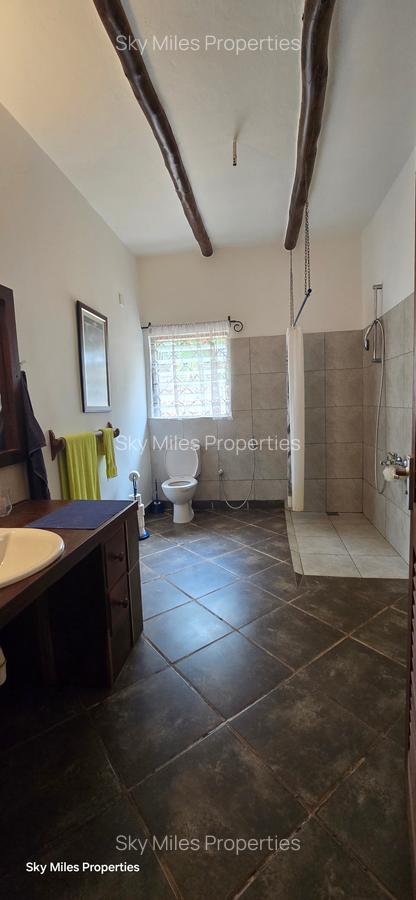 2 Bed Villa with En Suite at Mtwapa La-Marina - 17