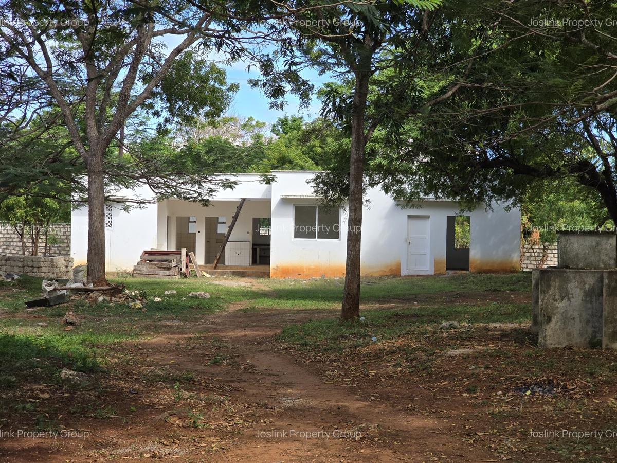 Commercial Land at Mt Kenya - 10