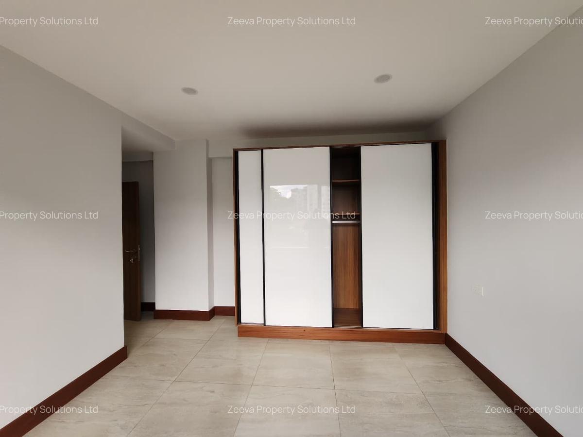 2 Bed Apartment with En Suite in Westlands Area - 8