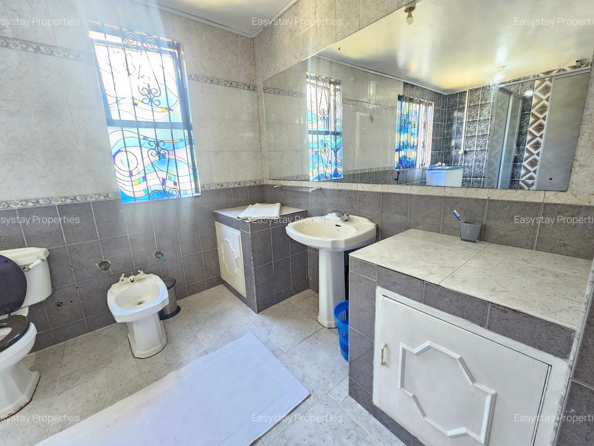 1 Bed House with En Suite in Nyari - 6