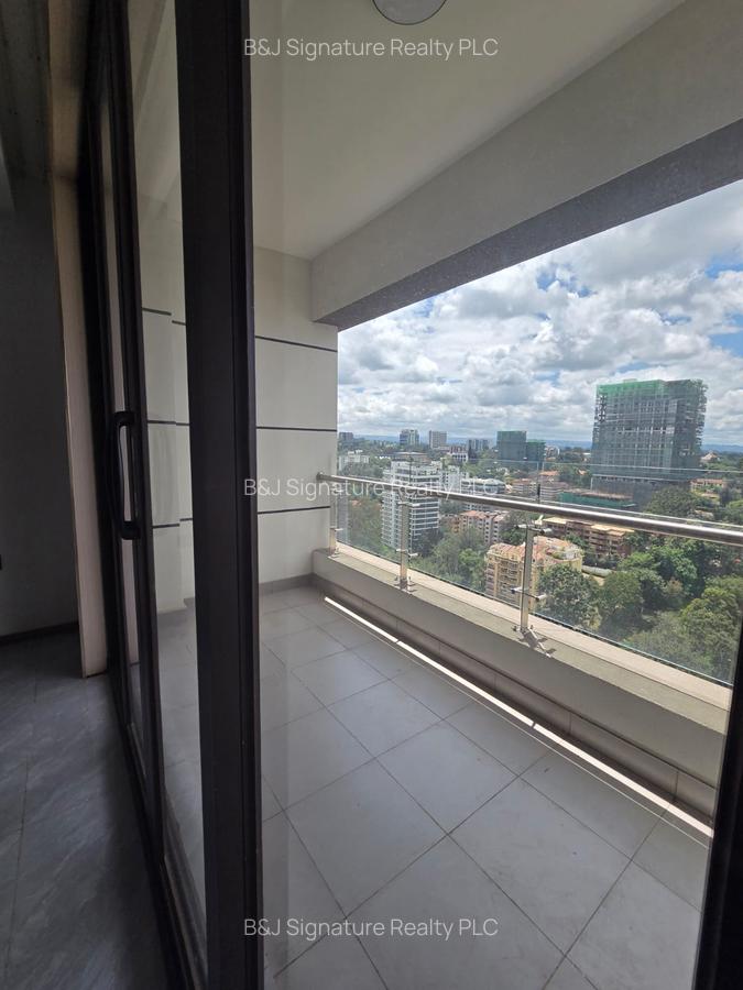 2 Bed Apartment with En Suite in Riverside - 8