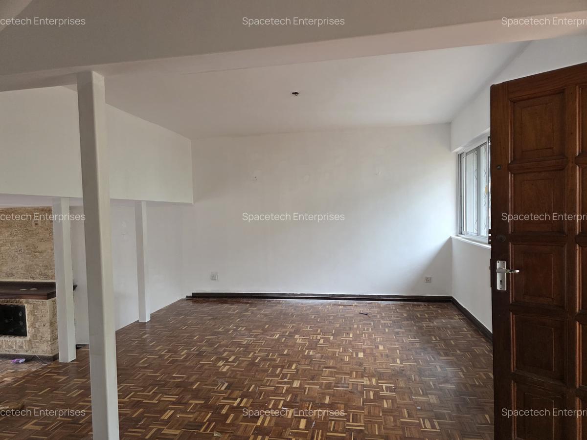 4 Bed House with En Suite in Kileleshwa - 12