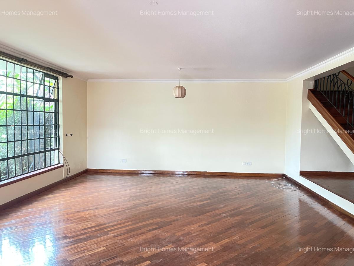 4 Bed Townhouse with En Suite in Lavington - 4