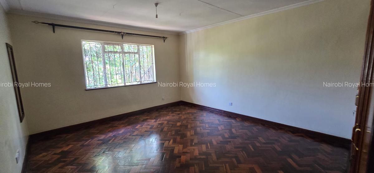 5 Bed Townhouse with En Suite at Lavington Off Gitanga - 19