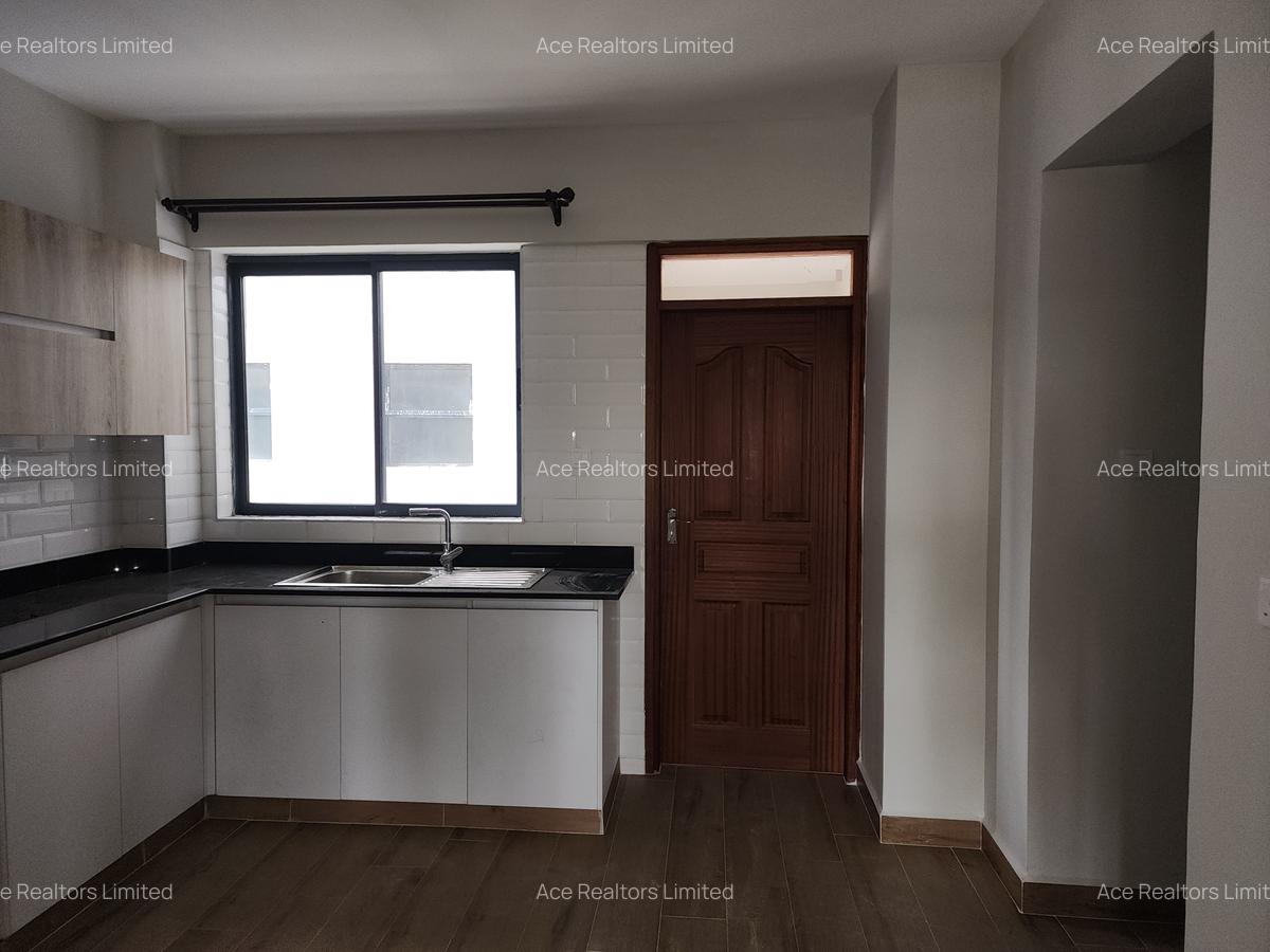 1 Bed Apartment with En Suite at Lavington Nairobi - 2