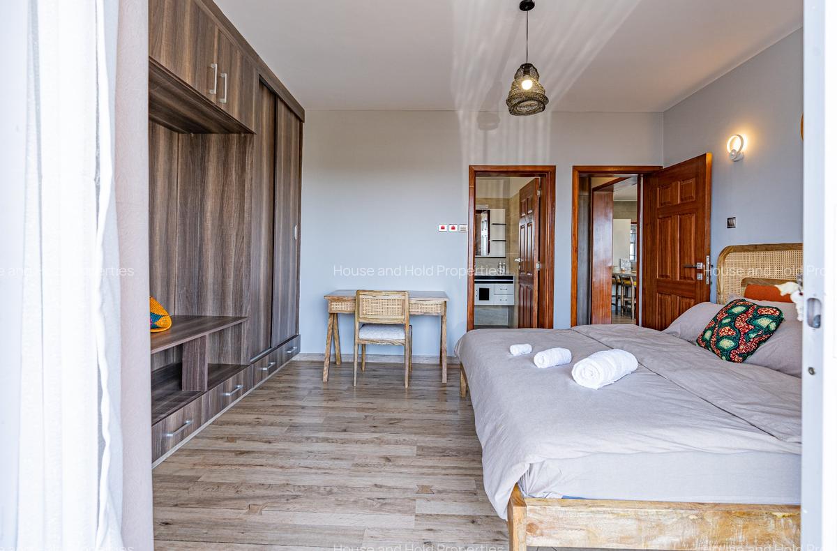 Furnished 2 Bed Apartment with En Suite at Othaya Road - 13