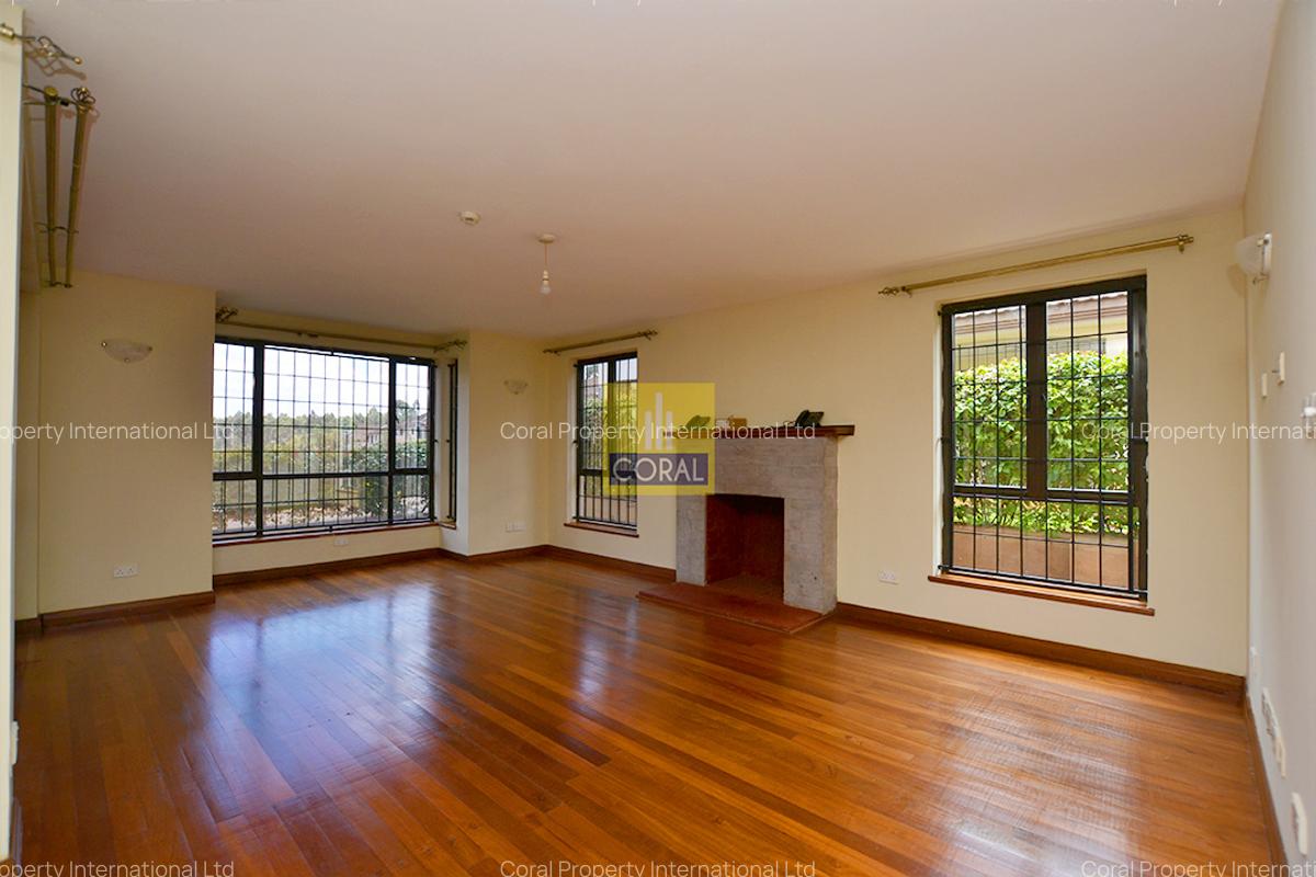 4 Bed House with Swimming Pool in Runda - 3